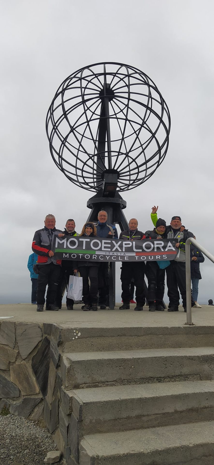 Il gruppo a Capo Nord