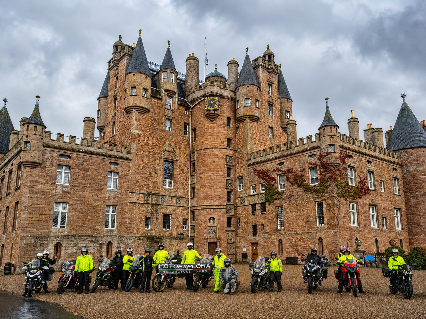 Il castello scozzese nel cuore delle Highland