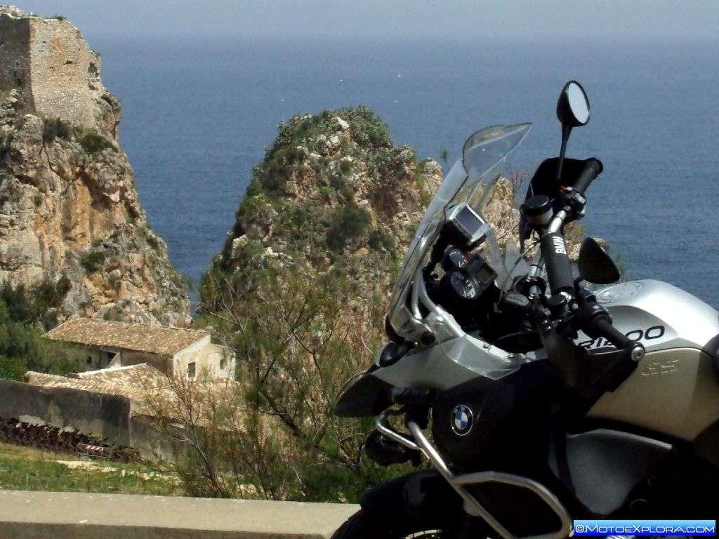 Motoexplora - Viaggi in moto