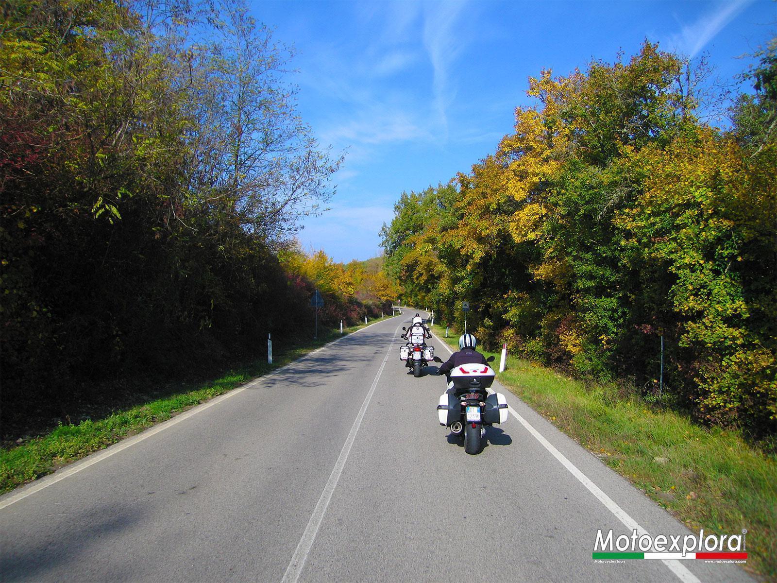 Motoexplora - Viaggi in moto