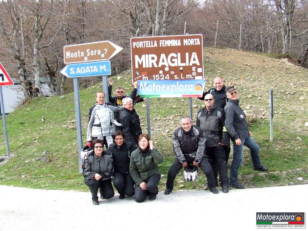 Motoexplora - Viaggi in moto